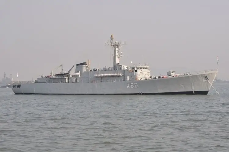 INS Shishumar